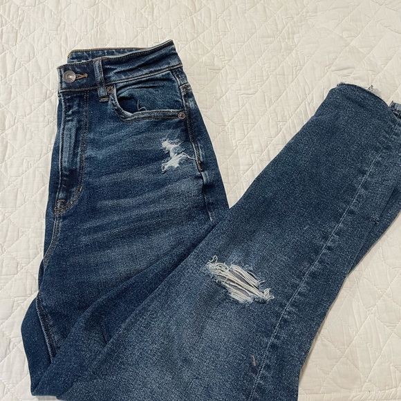 Extra high rise mom jeans size 0 A&E - Picture 4 of 4